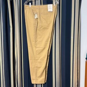 Croft & Barrow (Kohl’s) chino khaki pants, size 16, NWT